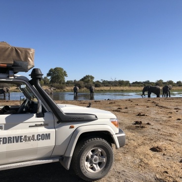 Self drive roadtrip Botswana